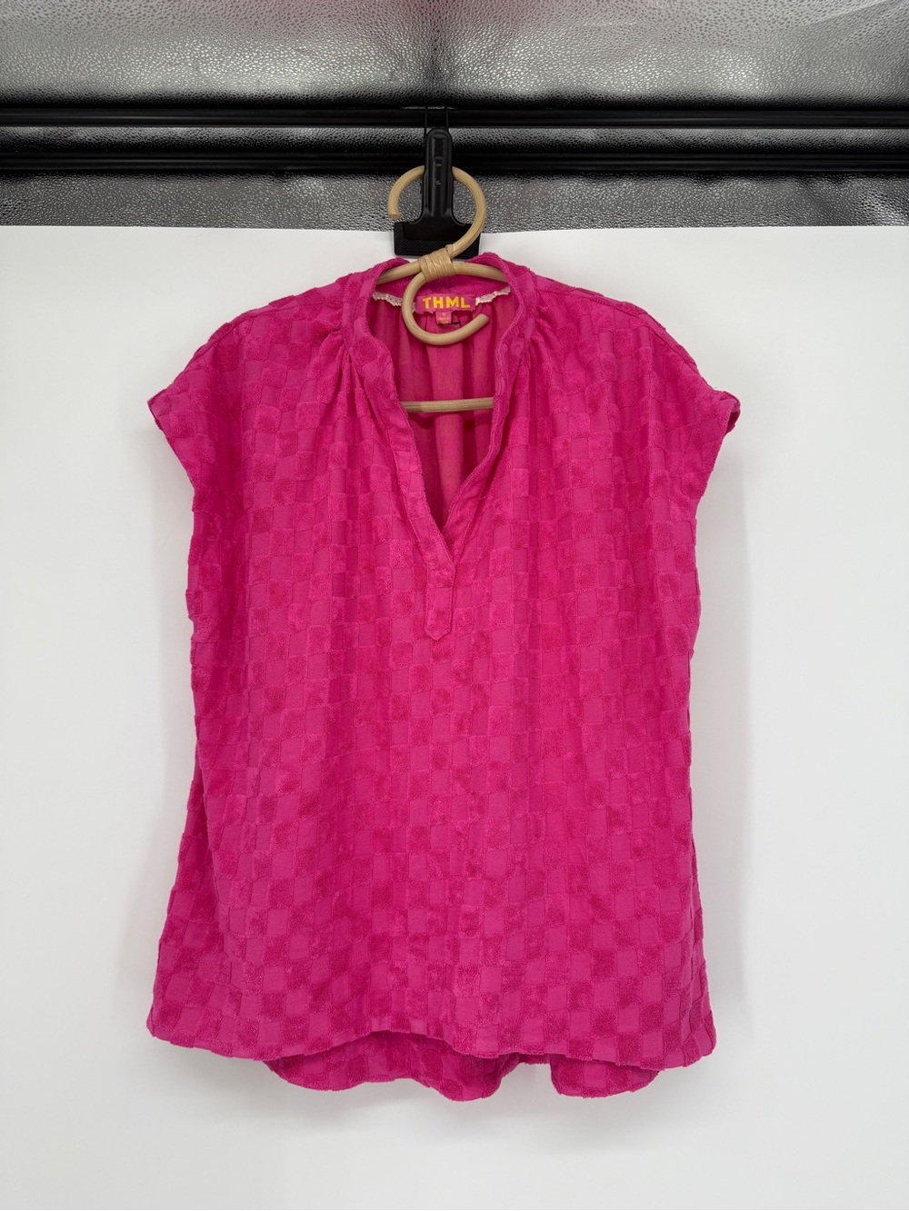 THML Hot Pink Textured Split-Neck Cap Sleeve Top - Picture 2 of 13